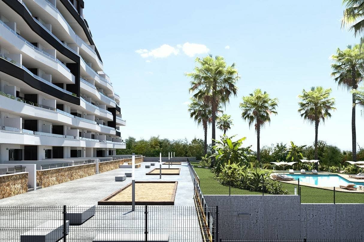 Apartamento de 2 habitaciones en San Miguel de Salinas en venta con piscina garaje - 299.000 € (Ref: 9509939)