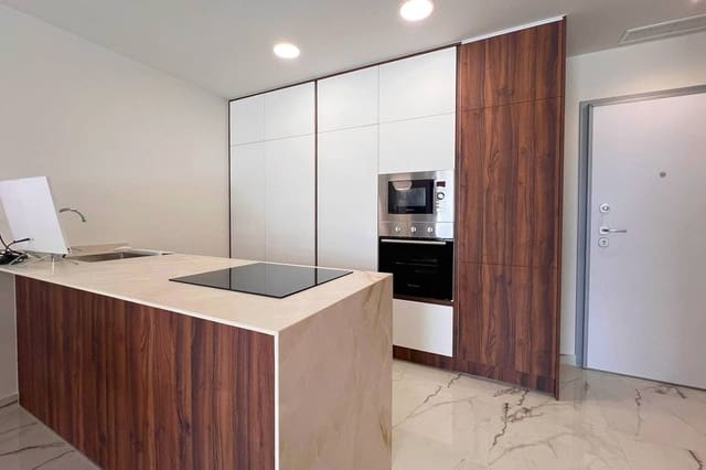 Apartamento de 2 habitaciones en San Miguel de Salinas en venta con piscina garaje - 299.000 € (Ref: 9509939)