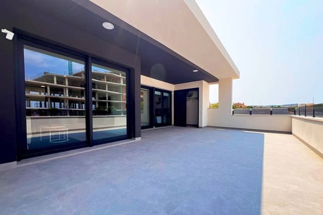 Apartamento de 2 habitaciones en San Miguel de Salinas en venta con piscina garaje - 299.000 € (Ref: 9509939)