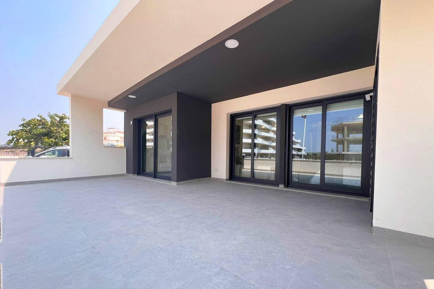 Apartamento de 2 habitaciones en San Miguel de Salinas en venta con piscina garaje - 299.000 € (Ref: 9509939)