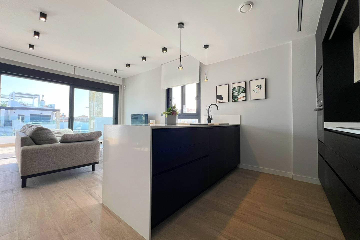 3 bedroom Apartment for sale in Pilar de la Horadada with pool garage - € 295,000 (Ref: 9509944)