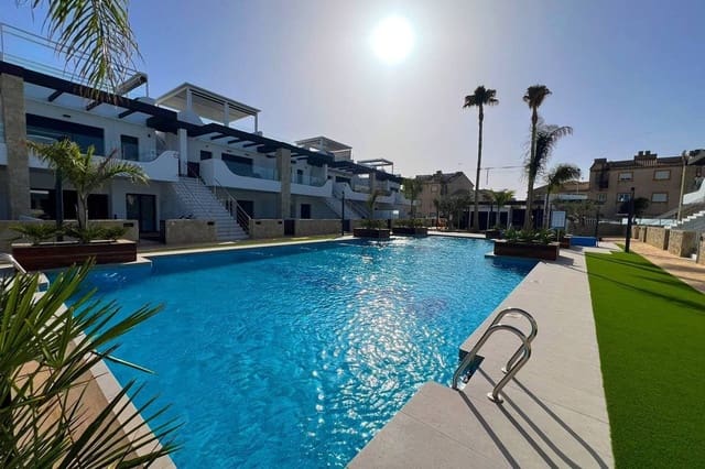 2 bedroom Apartment for sale in Pilar de la Horadada ciudad, Pilar de la Horadada with pool garage - € 299,900 (Ref: 9509945)