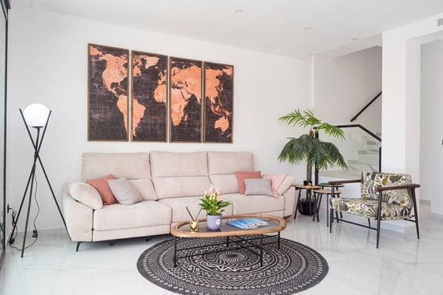 3 quarto Moradia para venda em San Pedro del Pinatar ciudad, San Pedro del Pinatar com piscina garagem - 465 000 € (Ref: 9509952)