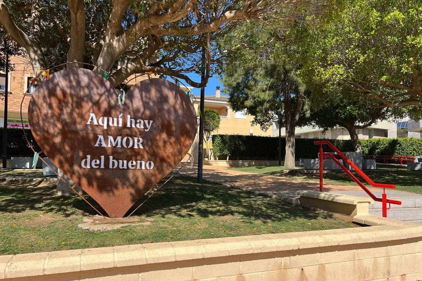 2 makuuhuone Huoneisto myytävänä paikassa San Miguel de Salinas mukana uima-altaan 
autotalli - 239 000 € (Ref: 9509953)