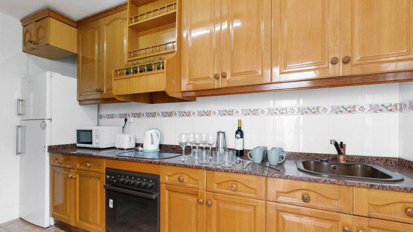 3 bedroom Villa for sale in Torrevieja with garage - € 430,000 (Ref: 9509969)