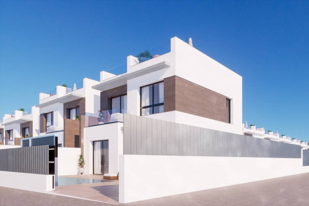 3 soverom Villa til salgs i Benijofar med svømmebasseng garasje - € 395 000 (Ref: 9521764)