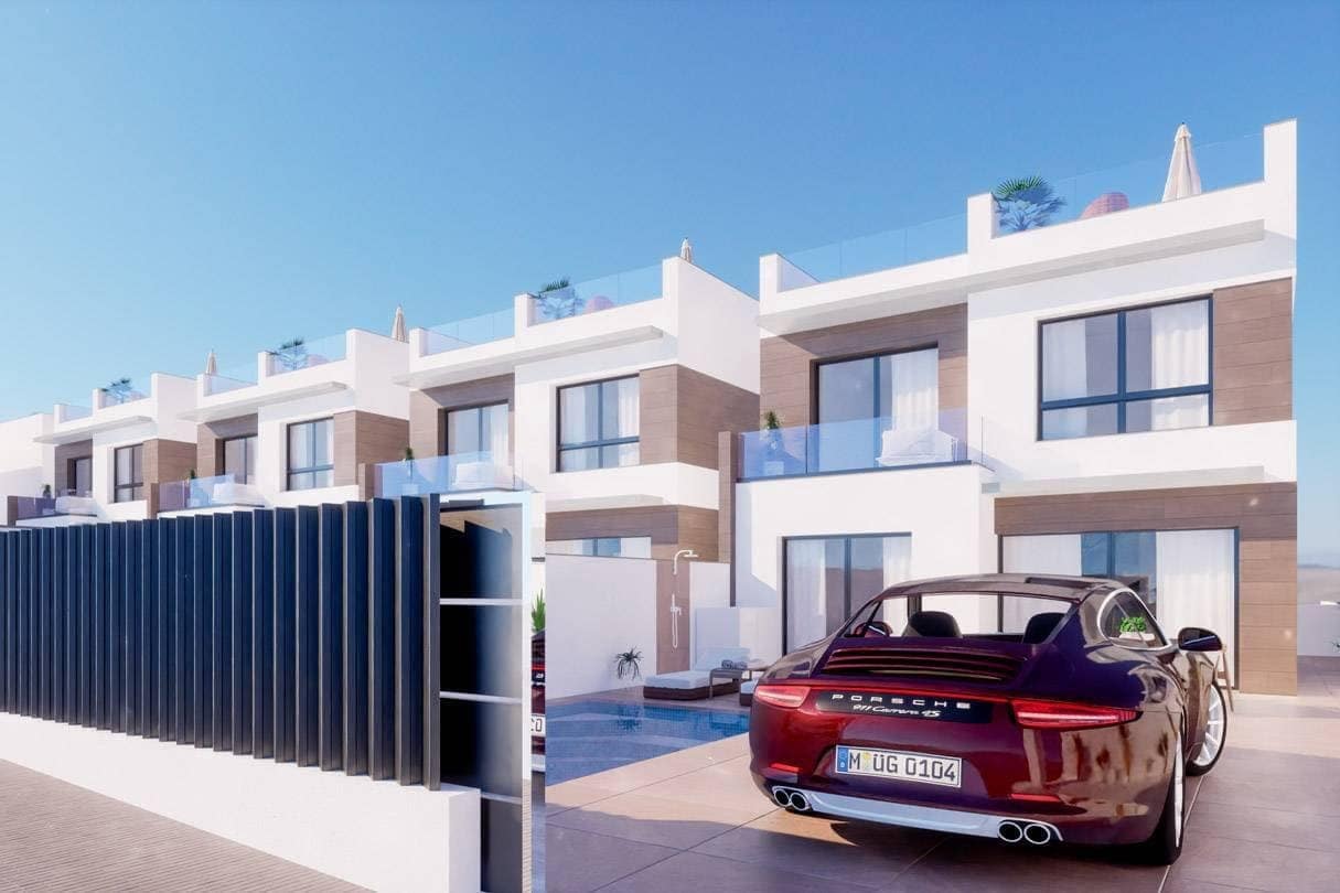 3 soverom Villa til salgs i Benijofar med svømmebasseng garasje - € 395 000 (Ref: 9521764)