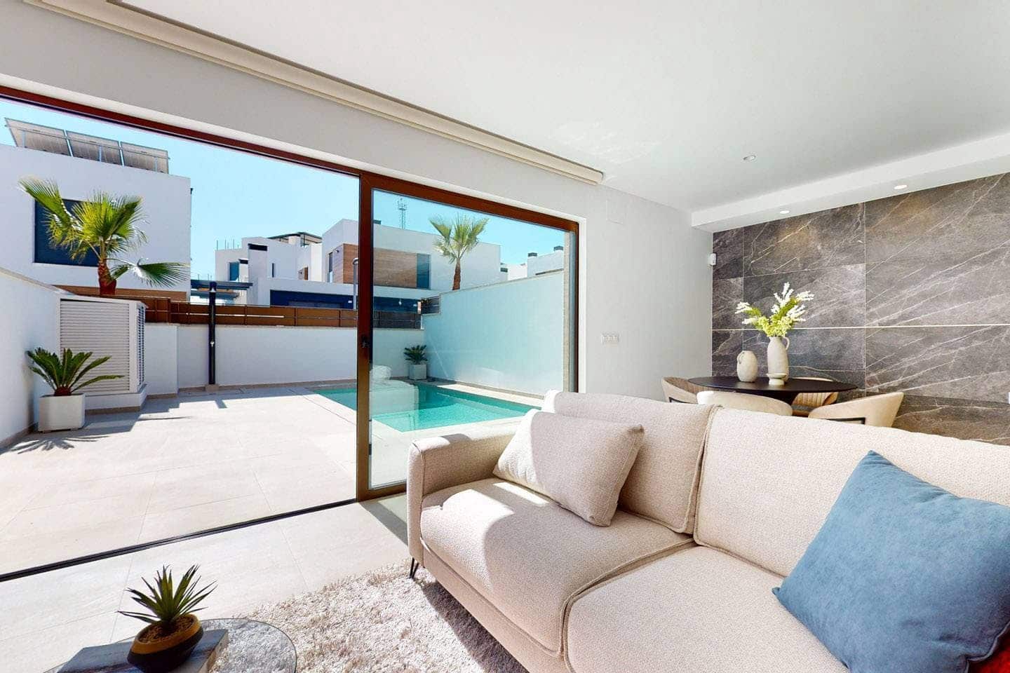 3 soverom Villa til salgs i Benijofar med svømmebasseng garasje - € 350 000 (Ref: 9521770)