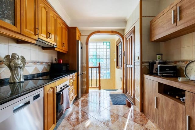 3 slaapkamer Huis te koop in Los Balcones - Los Altos, Torrevieja met zwembad garage - € 279.000 (Ref: 9569418)