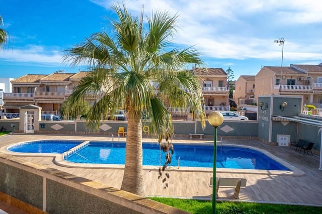 3 slaapkamer Huis te koop in Los Balcones - Los Altos, Torrevieja met zwembad garage - € 279.000 (Ref: 9569418)