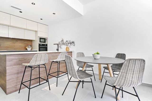 2 camera da letto Appartamento in vendita in Centro - Muelle Pesquero, Torrevieja con piscina garage - 395.000 € (Rif: 9572321)