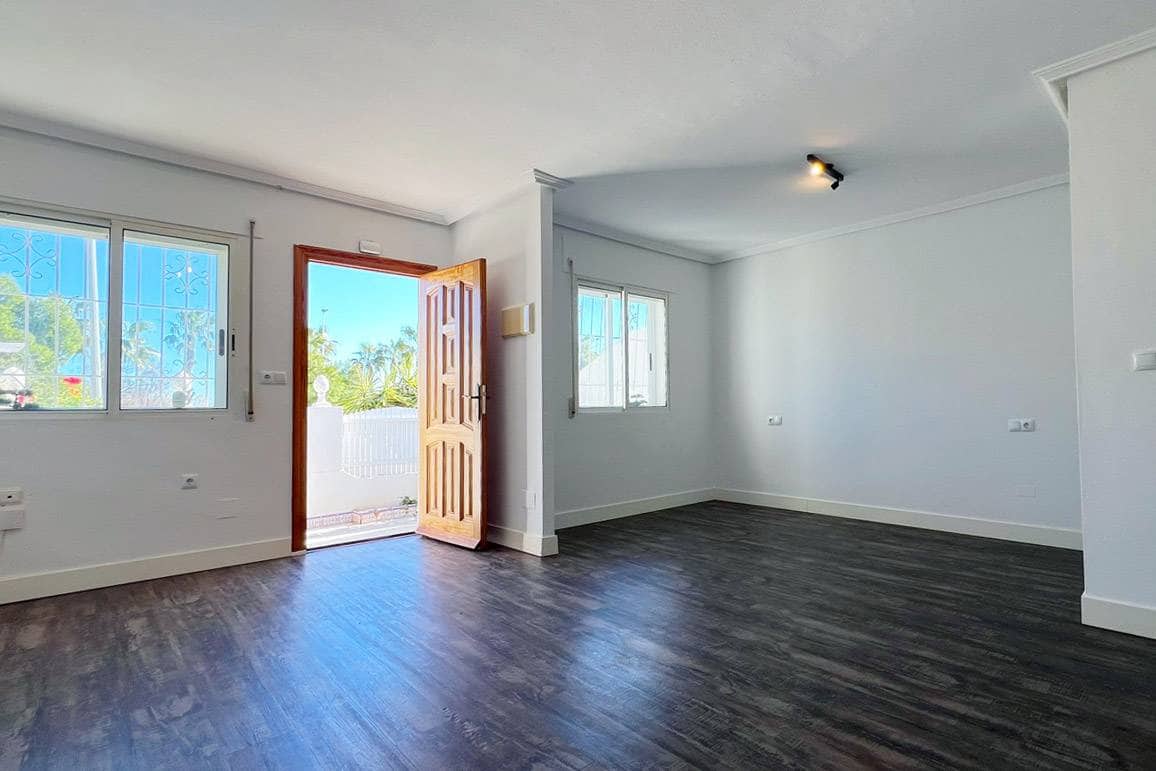 2 slaapkamer Huis te koop in San Pedro del Pinatar met garage - € 165.000 (Ref: 9614062)