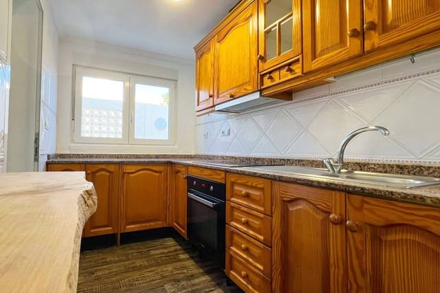 Casa de 2 habitaciones en San Pedro del Pinatar ciudad, San Pedro del Pinatar en venta con garaje - 165.000 € (Ref: 9614062)