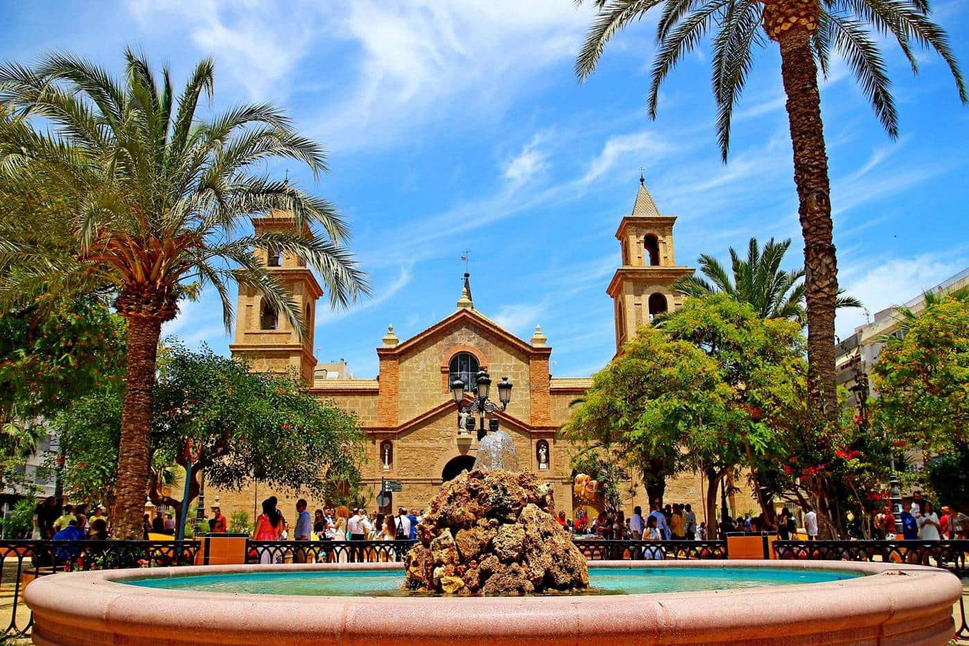 1 quarto Apartamento para venda em Torrevieja com piscina - 198 000 € (Ref: 9626881)