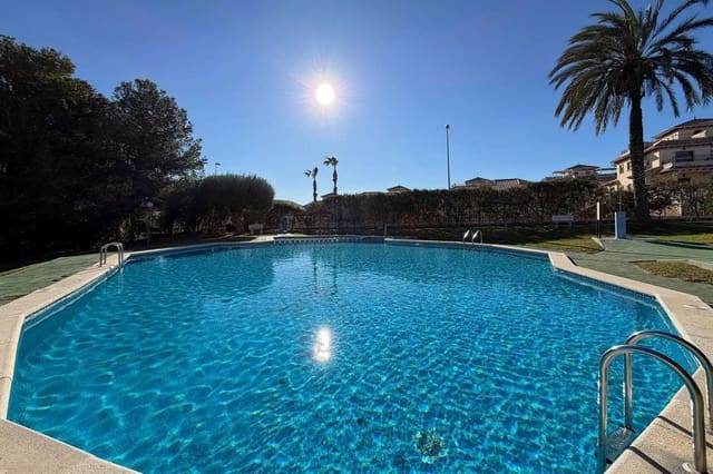 2 Zimmer Haus zu verkaufen in Blue Lagoon mit Pool Garage - 225.000 € (Ref: 9687494)