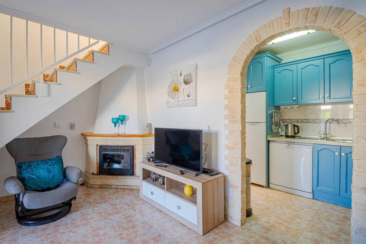 3 Zimmer Haus zu verkaufen in Orihuela Costa mit Pool Garage - 259.000 € (Ref: 9716745)