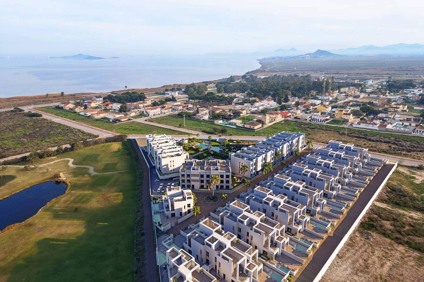 2 quarto Apartamento para venda em Los Alcazares com piscina garagem - 299 000 € (Ref: 9727514)