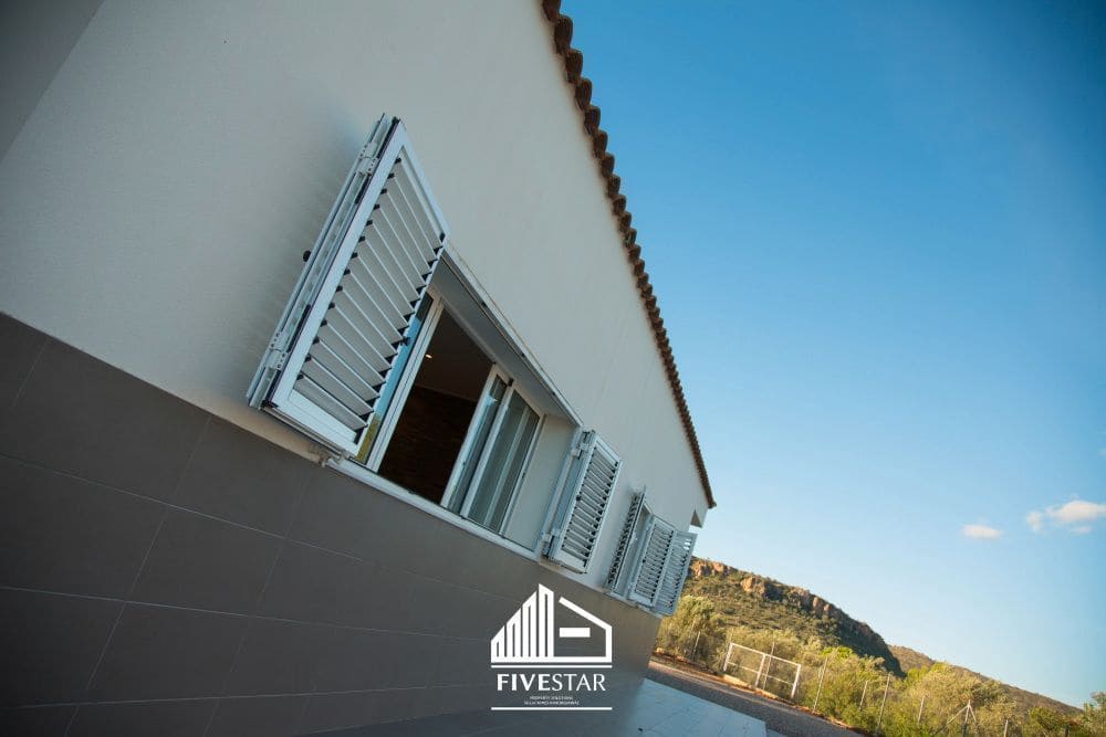 3 soveværelse Finca/Landehus til salg i Turis - € 375.000 (Ref: 4930365)