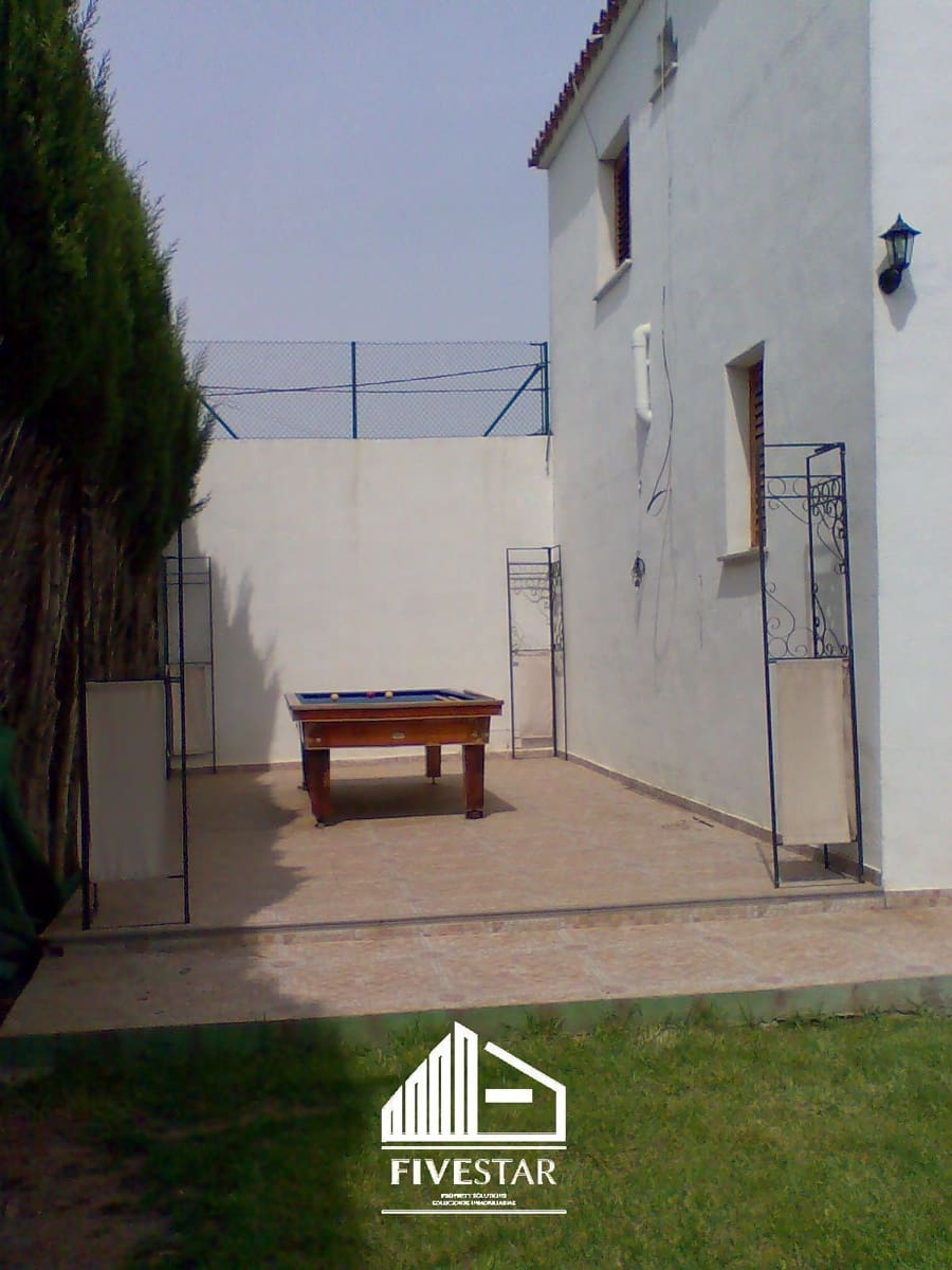 4 soverom Villa til salgs i Castello de la Plana med svømmebasseng garasje - € 333 000 (Ref: 6501460)