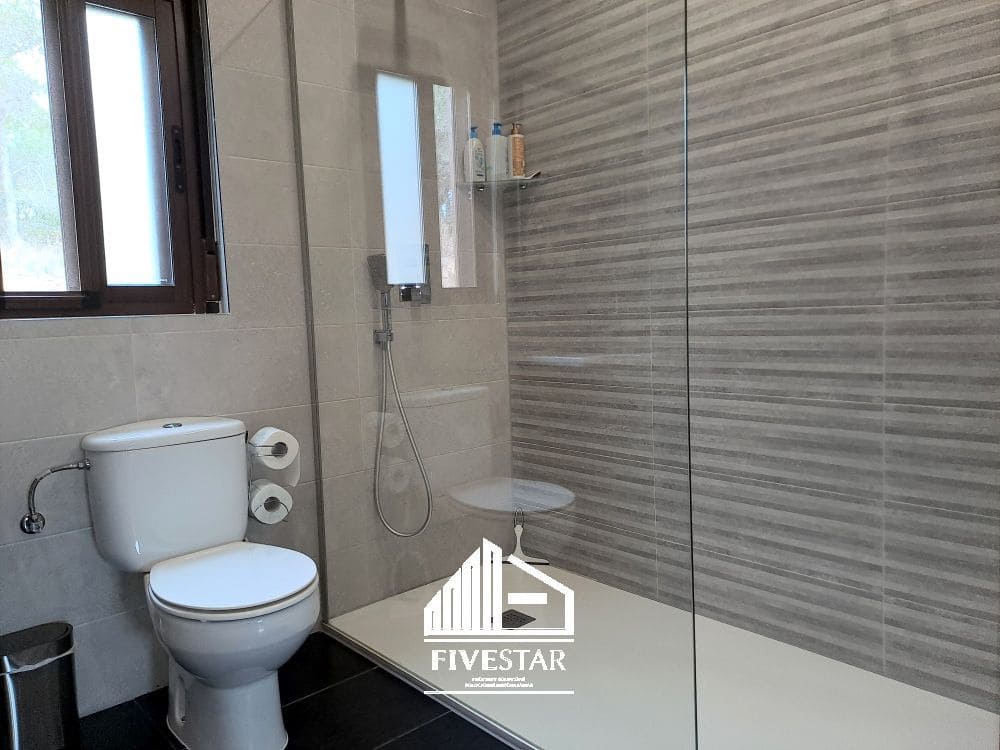 3 makuuhuone Huvila myytävänä paikassa Montserrat - 375 000 € (Ref: 7466912)