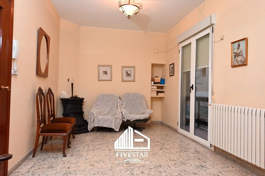 3 soveværelse Semi-Rækkehus til salg i Castello de la Ribera - € 180.000 (Ref: 8198017)