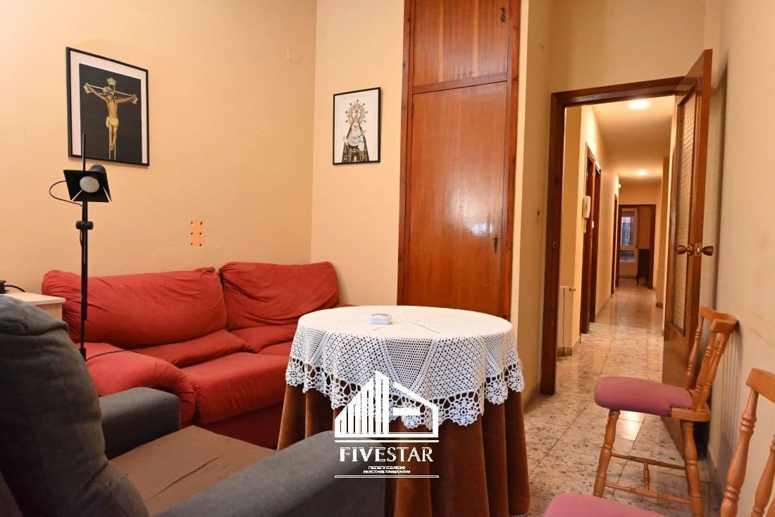 3 soveværelse Semi-Rækkehus til salg i Castello de la Ribera - € 180.000 (Ref: 8198017)