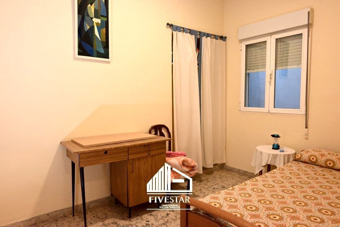 3 soveværelse Semi-Rækkehus til salg i Castello de la Ribera - € 180.000 (Ref: 8198017)