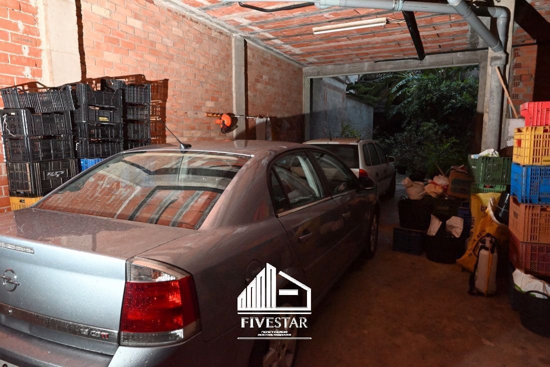 3 soveværelse Semi-Rækkehus til salg i Castello de la Ribera - € 180.000 (Ref: 8198017)