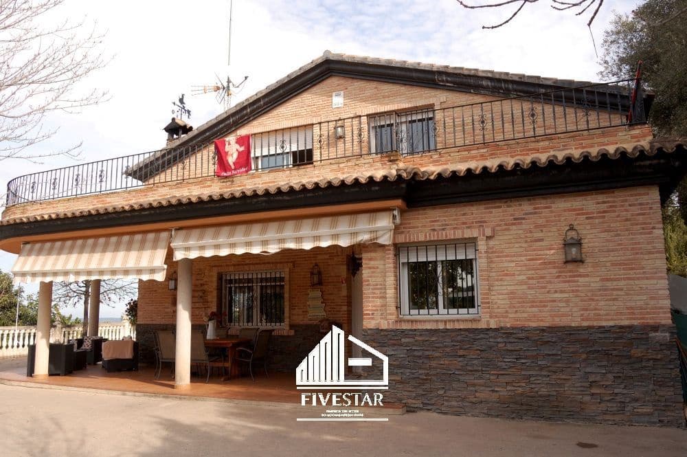 6 soveværelse Villa til salg i Genoves med swimmingpool garage - € 385.000 (Ref: 8253126)