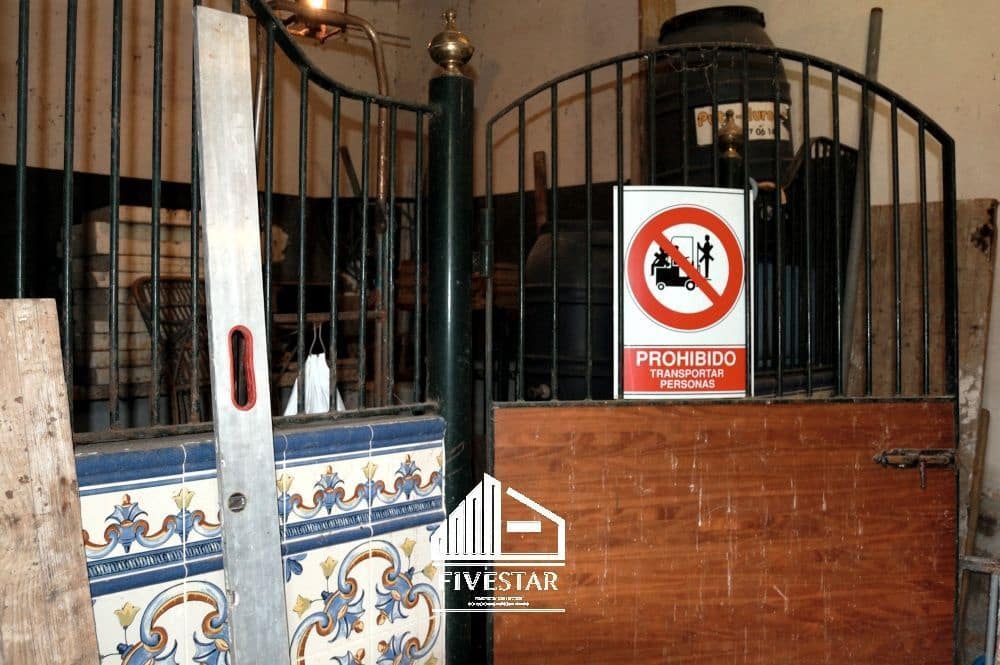 6 soveværelse Villa til salg i Genoves med swimmingpool garage - € 385.000 (Ref: 8253126)