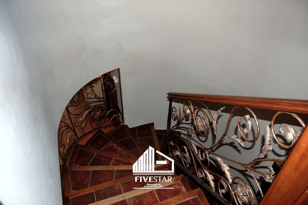 6 soveværelse Villa til salg i Genoves med swimmingpool garage - € 385.000 (Ref: 8253126)