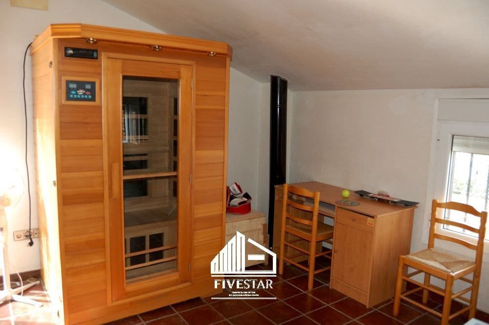 6 soveværelse Villa til salg i Genoves med swimmingpool garage - € 385.000 (Ref: 8253126)