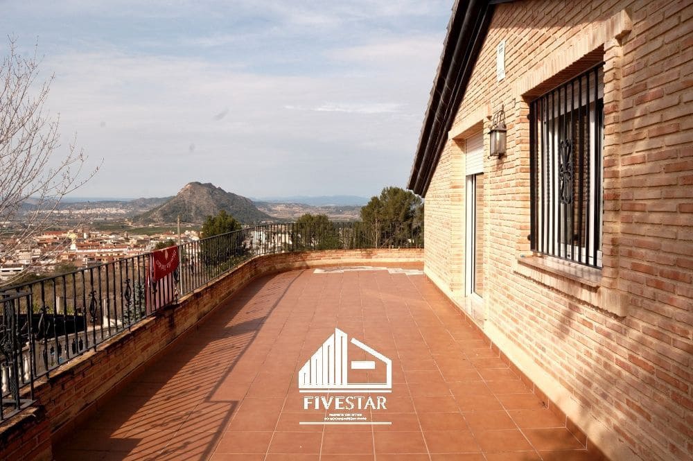 6 soveværelse Villa til salg i Genoves med swimmingpool garage - € 385.000 (Ref: 8253126)