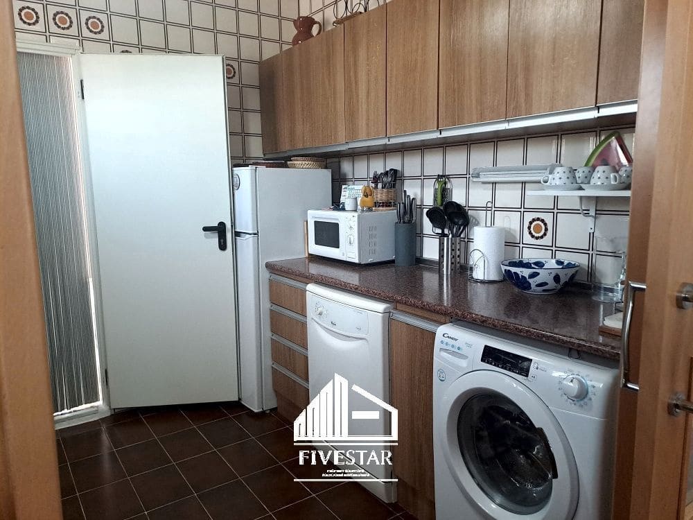 4 soveværelse Villa til salg i Turis med swimmingpool garage - € 315.000 (Ref: 8307841)