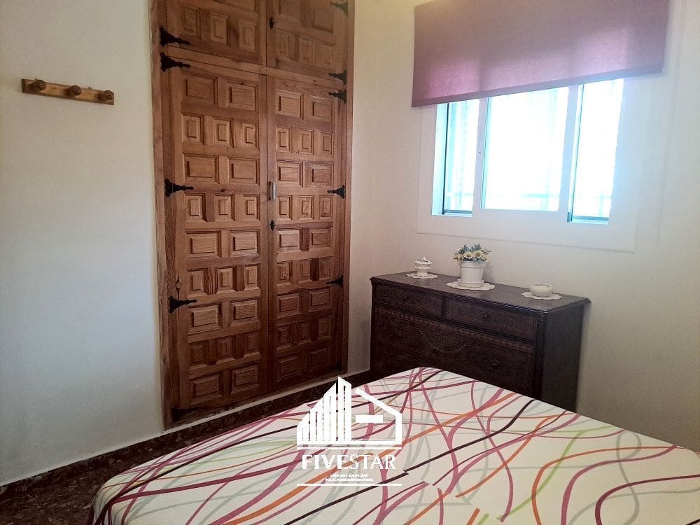 4 soveværelse Villa til salg i Turis med swimmingpool garage - € 315.000 (Ref: 8307841)