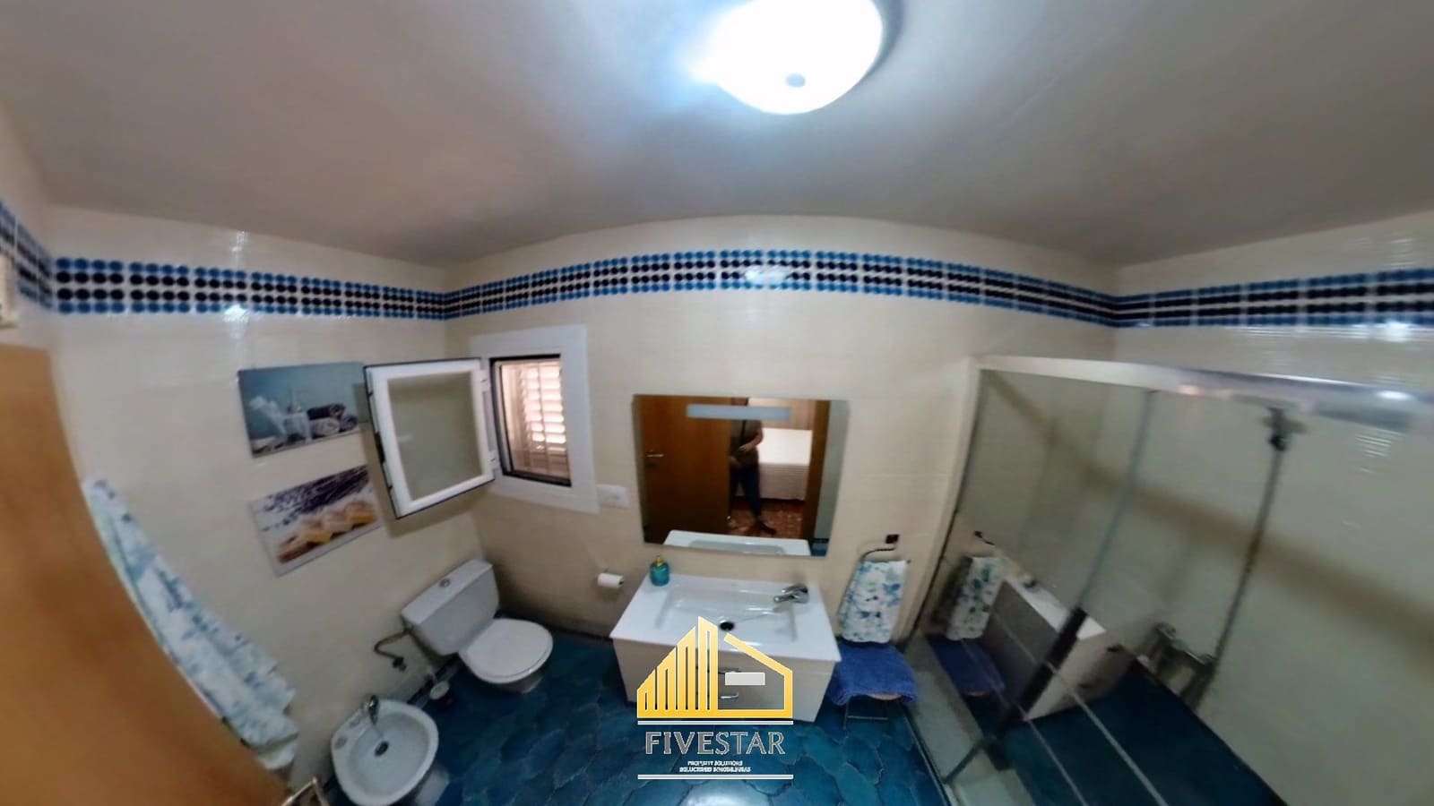 4 makuuhuone Huvila myytävänä paikassa Turis mukana uima-altaan 
autotalli - 315 000 € (Ref: 8307841)