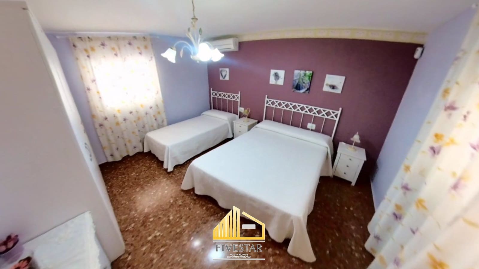 4 makuuhuone Huvila myytävänä paikassa Turis mukana uima-altaan 
autotalli - 315 000 € (Ref: 8307841)