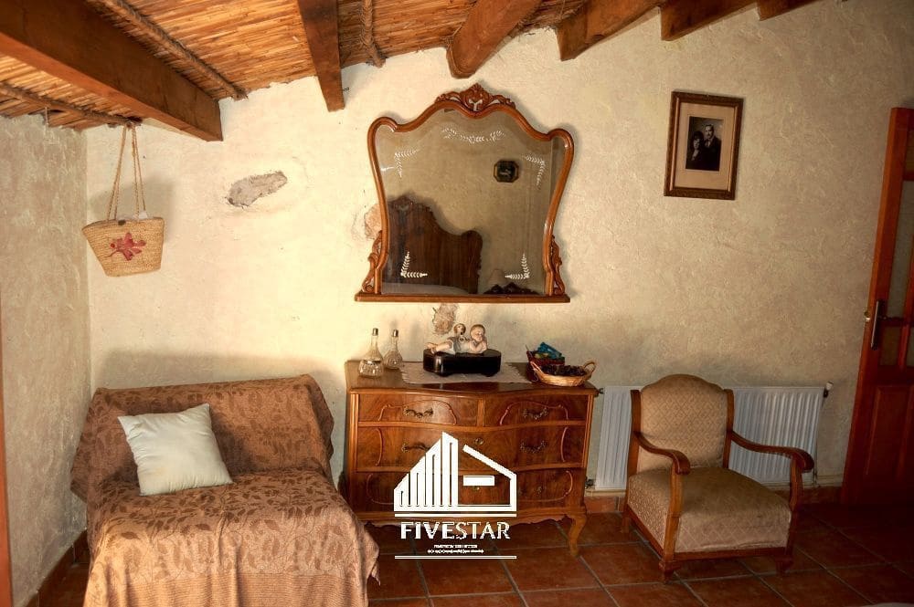 3 soveværelse Finca/Landehus til salg i Vilafames - € 250.000 (Ref: 8394275)