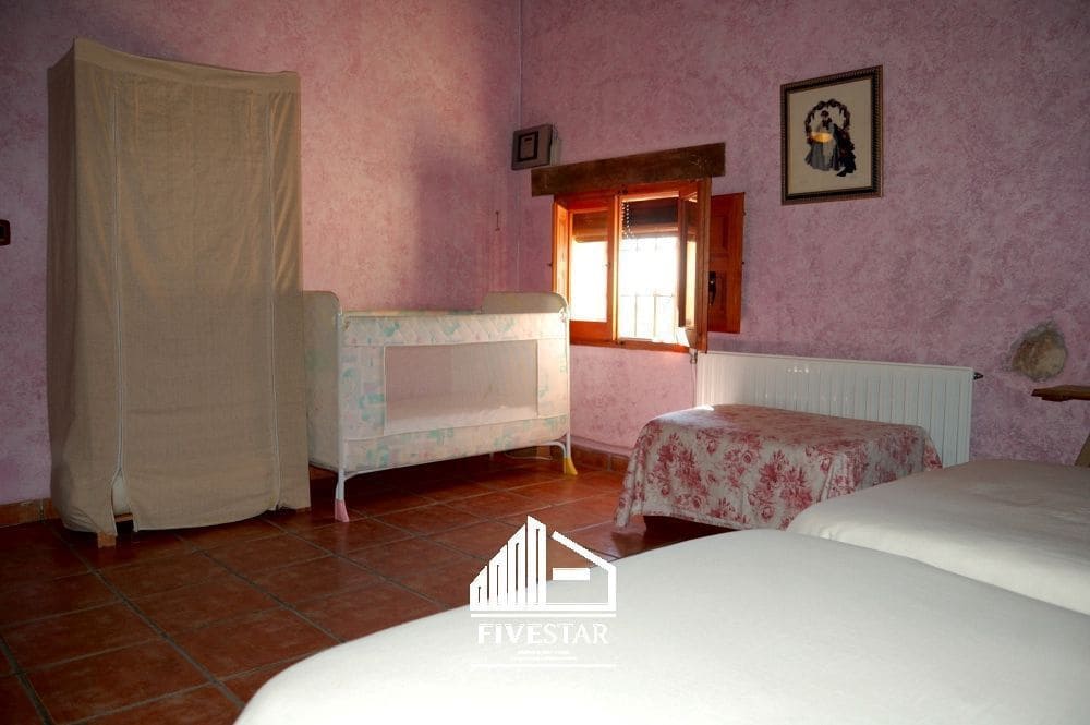 3 soveværelse Finca/Landehus til salg i Vilafames - € 250.000 (Ref: 8394275)