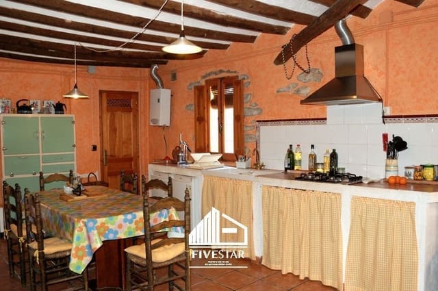 3 bedroom Finca/Country House for sale in Vilafamés - € 250,000 (Ref: 8394275)