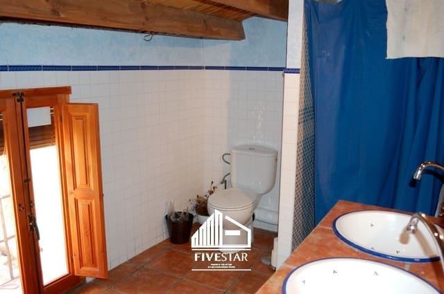 3 bedroom Finca/Country House for sale in Vilafamés - € 250,000 (Ref: 8394275)