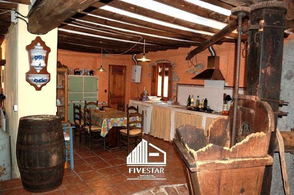 3 soveværelse Finca/Landehus til salg i Vilafames - € 250.000 (Ref: 8394275)