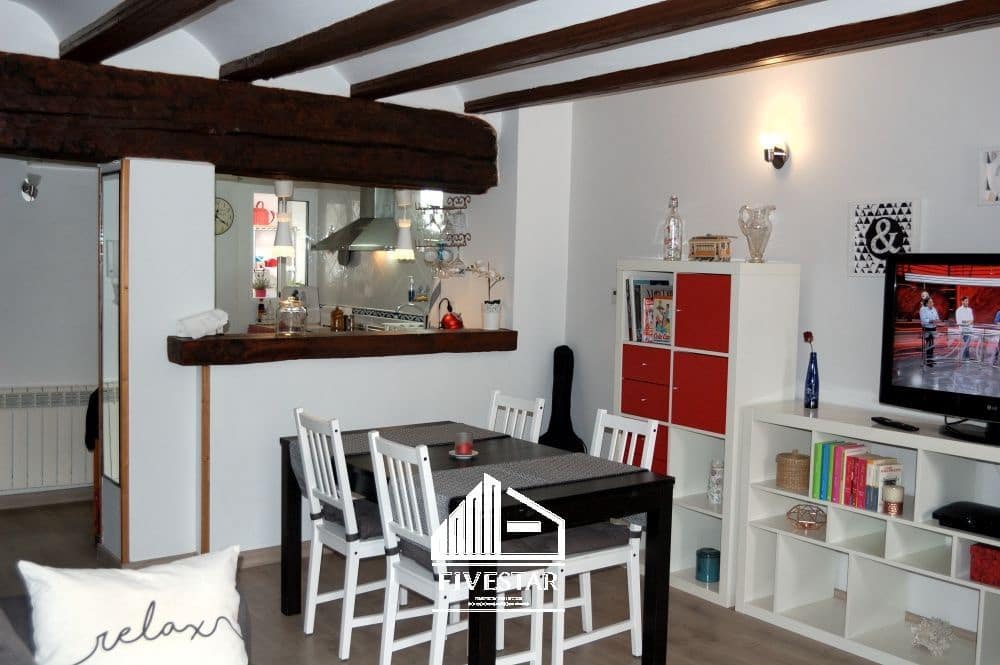 2 soveværelse Lejlighed til salg i Valencia by - € 340.000 (Ref: 8556589)