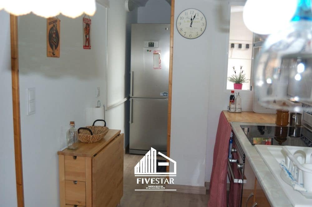 2 soveværelse Lejlighed til salg i Valencia by - € 340.000 (Ref: 8556589)