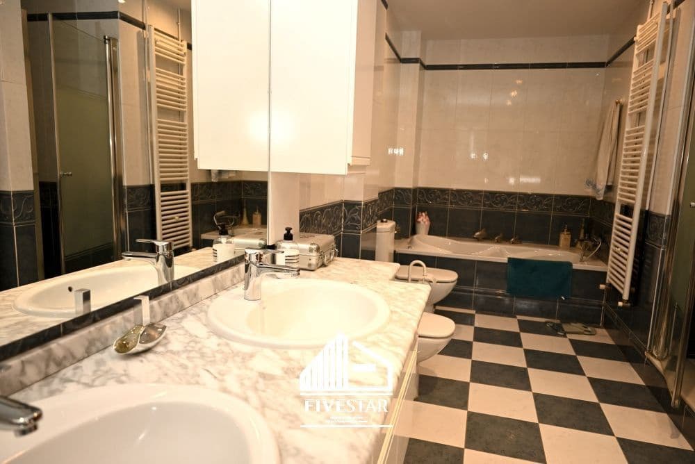 4 soveværelse Villa til salg i Villanueva de Castellon med garage - € 299.000 (Ref: 8658253)