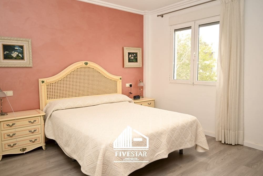 4 soveværelse Villa til salg i Villanueva de Castellon med garage - € 299.000 (Ref: 8658253)