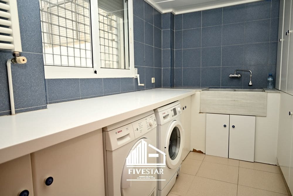 4 soveværelse Villa til salg i Villanueva de Castellon med garage - € 299.000 (Ref: 8658253)