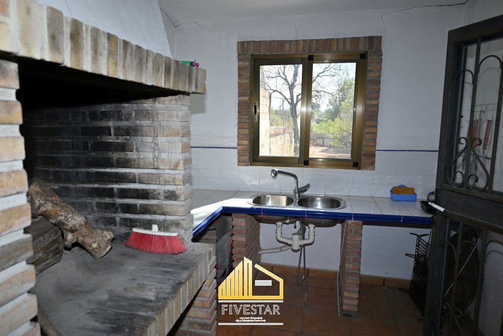 6 soveværelse Villa til salg i Montserrat med swimmingpool garage - € 480.000 (Ref: 9217002)