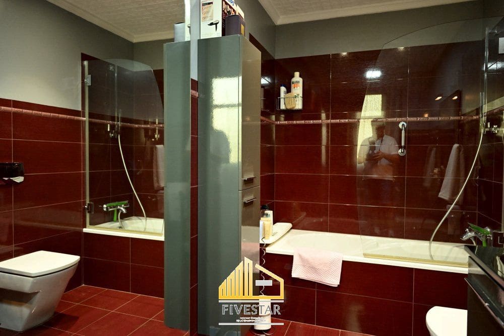 6 soveværelse Villa til salg i Montserrat med swimmingpool garage - € 480.000 (Ref: 9217002)