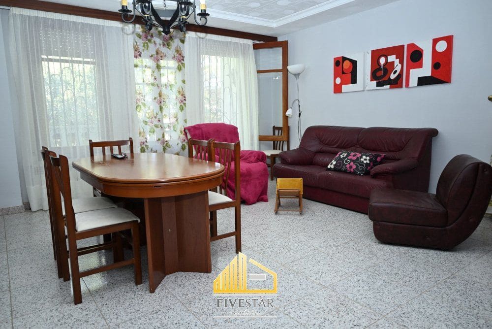 6 soveværelse Villa til salg i Montserrat med swimmingpool garage - € 480.000 (Ref: 9217002)